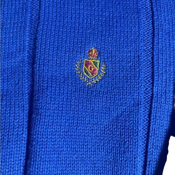 GANT  Men's Blue Sweater with Red and Yellow Accents - Picture 4 of 6